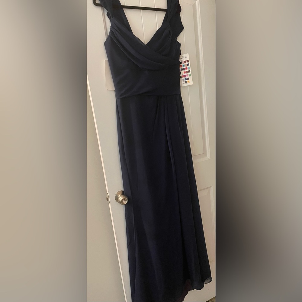 Elegant Navy Blue Strapless Dress